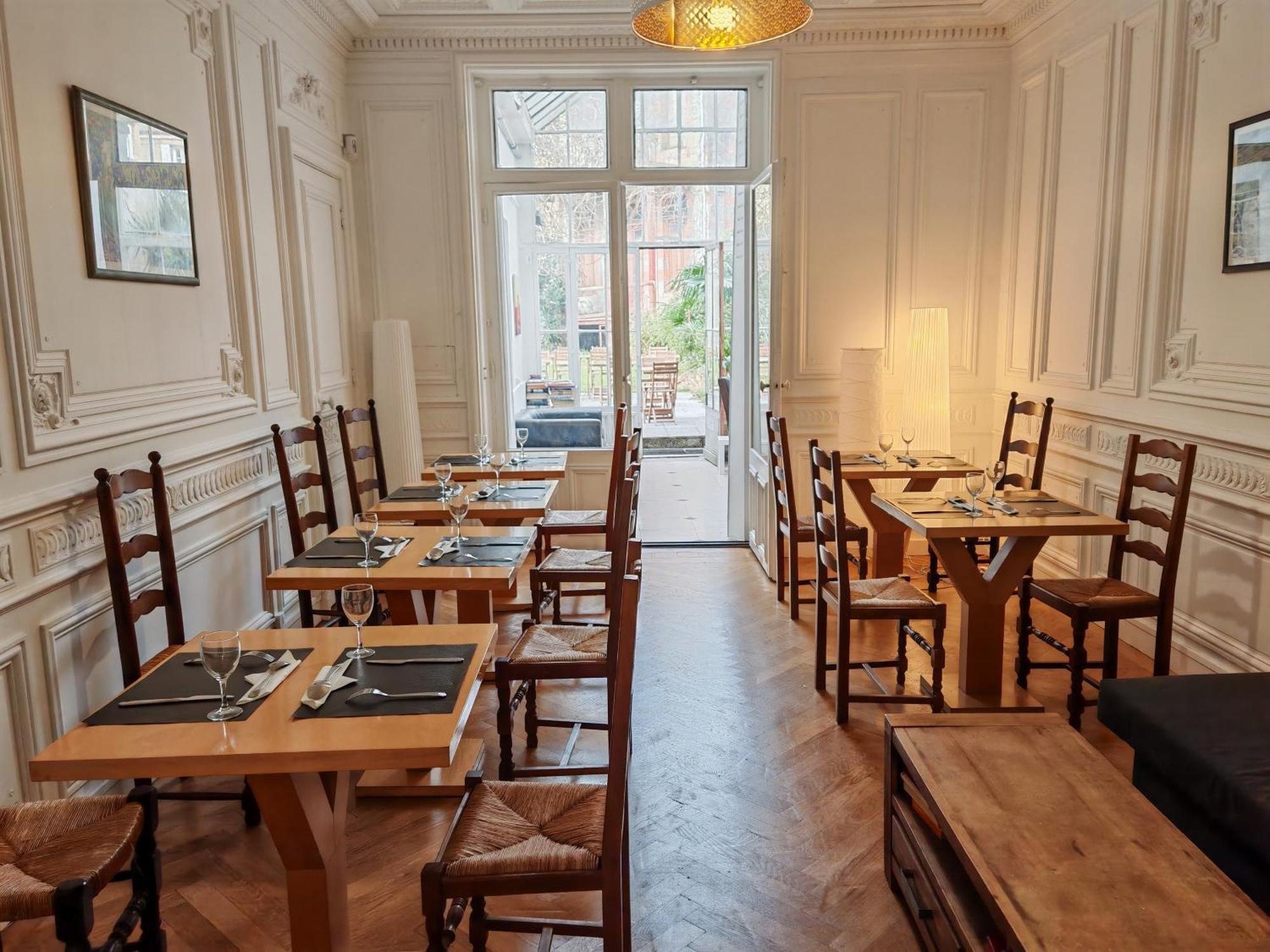 Bed and Breakfast Le Jardin Cafe Бордо Екстер'єр фото